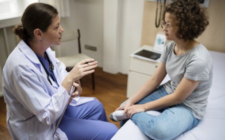 Common Signs You Should Visit a Mental Health Clinic Near You