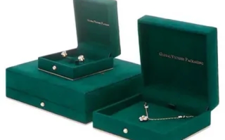 Wholesale Custom Jewelry Packaging with Logo USA | Shop Now