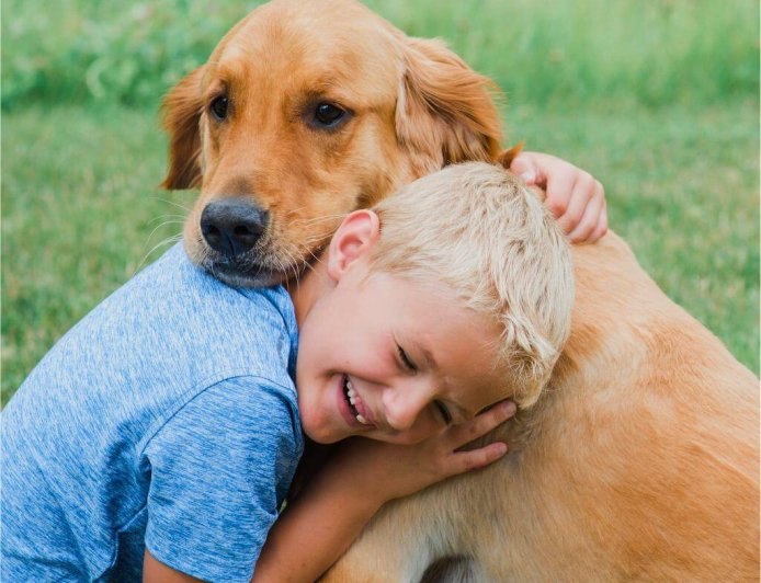 7 Beautiful Ways to Fill a Pet Memorial Frame & Keep Their Memory Alive